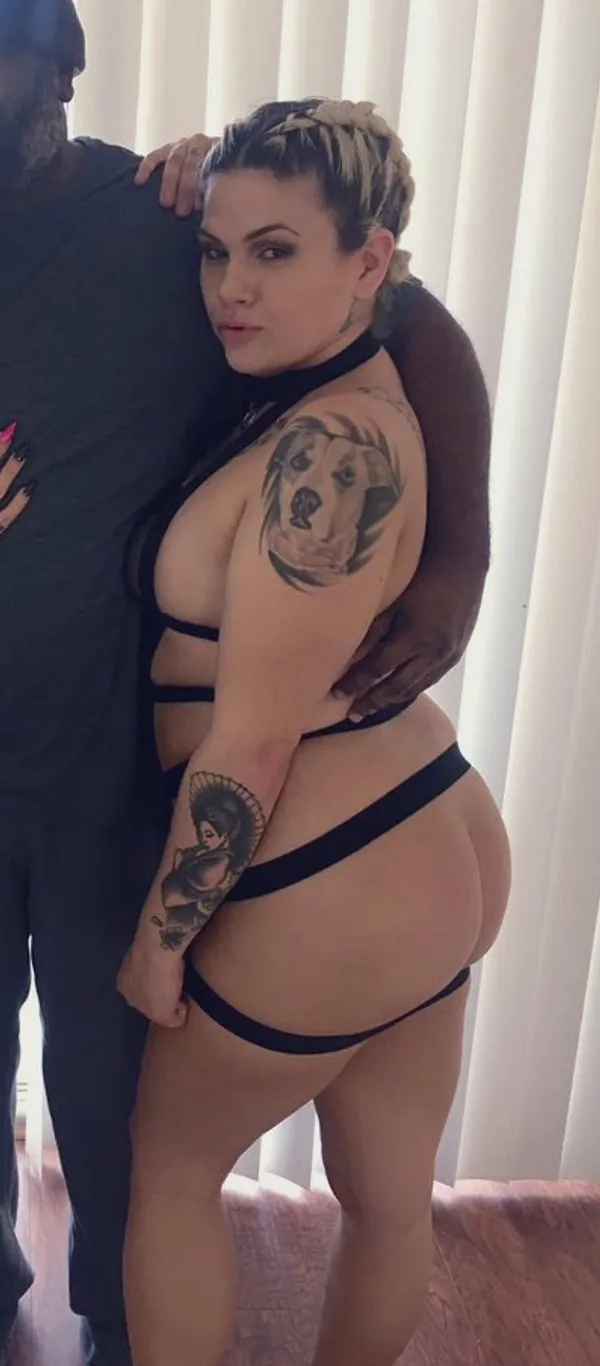 Abbi Vick's BabeWiki Profile