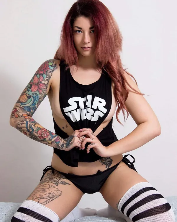 Alerose Suicide's BabeWiki Profile