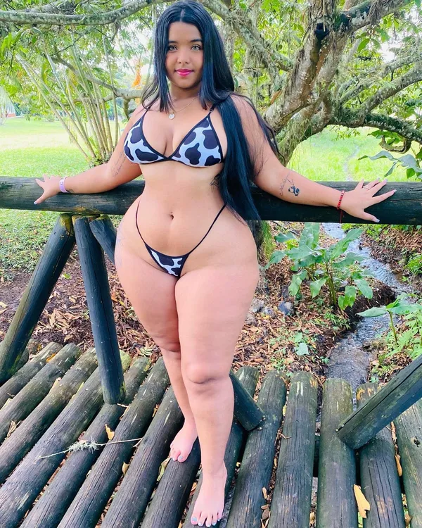 Angiecoss's BabeWiki Profile