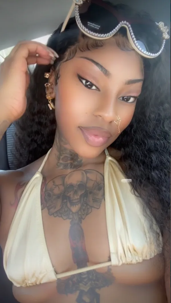 Arabian Eseina's BabeWiki Profile
