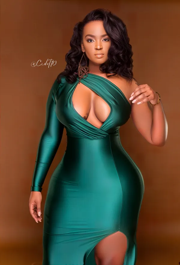 Ari Poche's photo 4