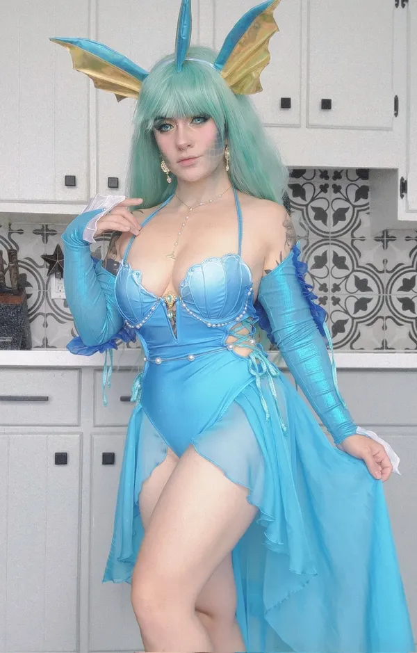 Athena Skye's photo 4