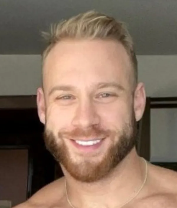 Brogan's photo 6