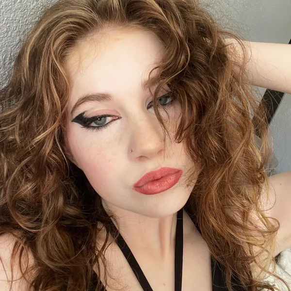 Celeste Rose's photo 6
