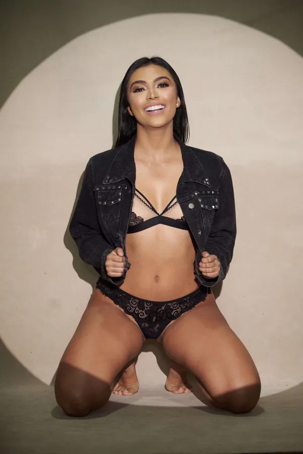 Daniela Alonso's BabeWiki Profile