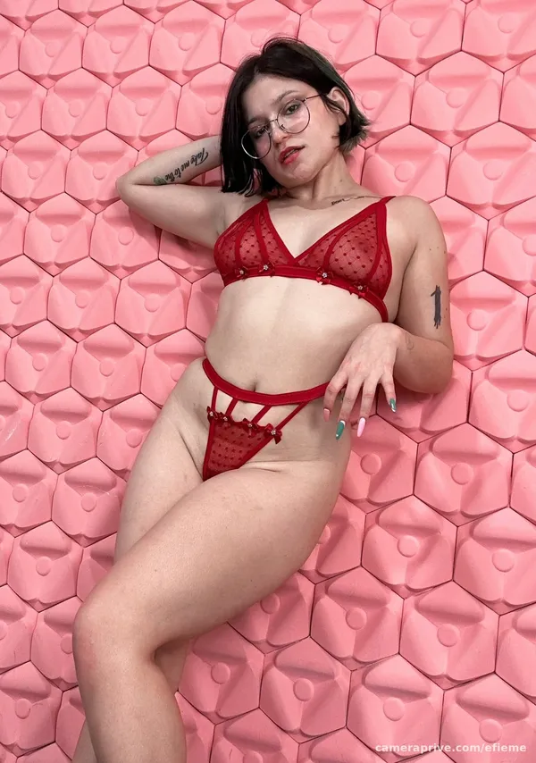 Efieme's BabeWiki Profile