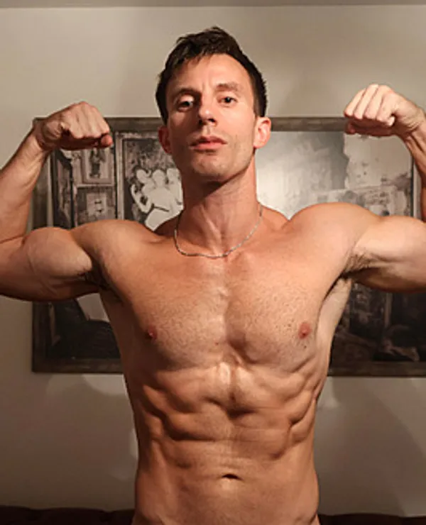 Ethan Paxton's BabeWiki Profile