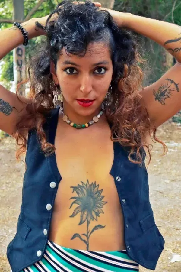 Fayah's BabeWiki Profile
