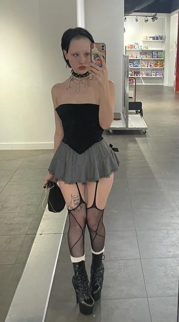 Goth Bunny's photo 6