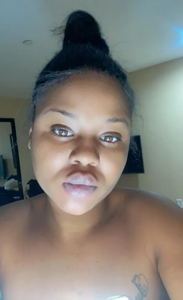 Honey Dizzle's BabeWiki Profile