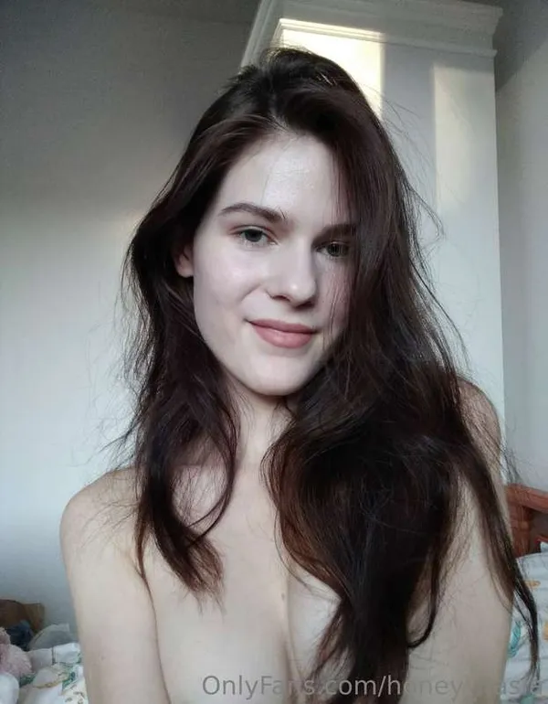 Honey Nasia's BabeWiki Profile
