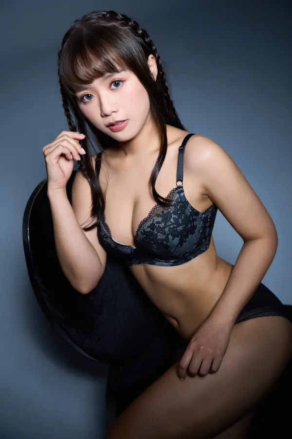 jamie_wennn's BabeWiki Profile