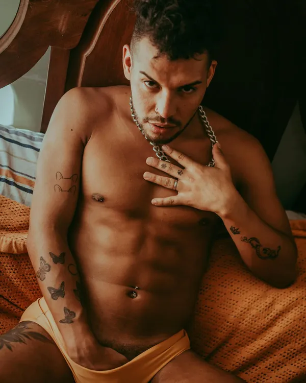 Joor Albarado's BabeWiki Profile