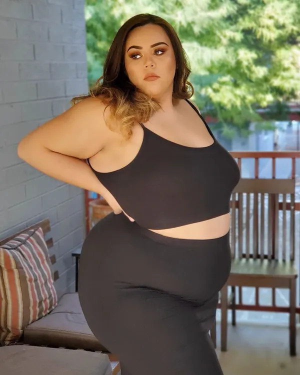 Julia Sena's BabeWiki Profile