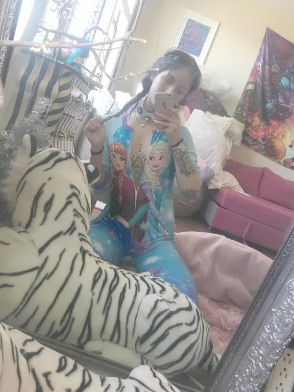 kasai_xo's BabeWiki Profile