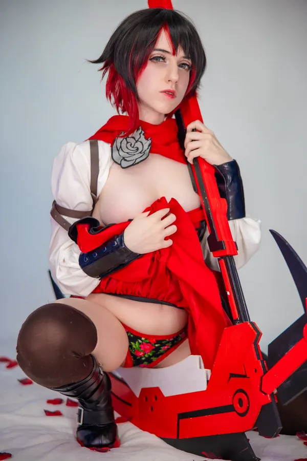 Lana Rain's photo 8