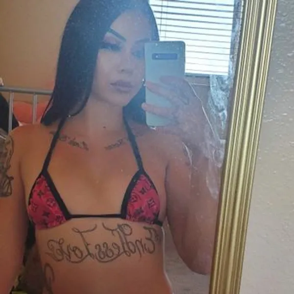 latina505's BabeWiki Profile