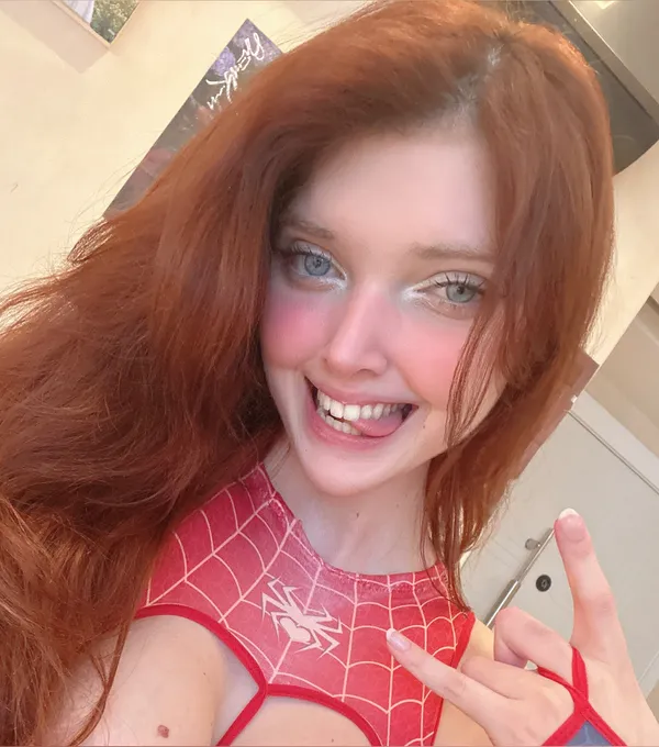 Lindsay's BabeWiki Profile