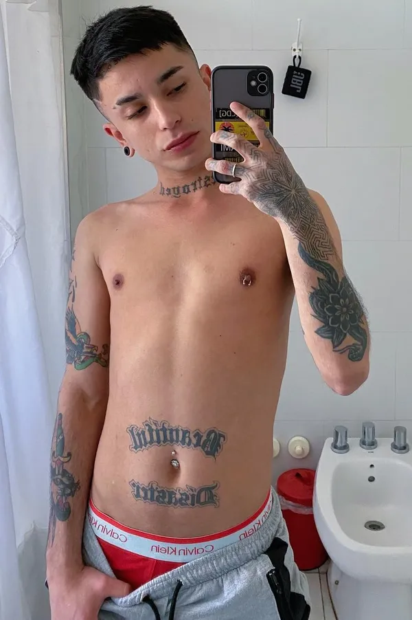 Lucas Perez's BabeWiki Profile