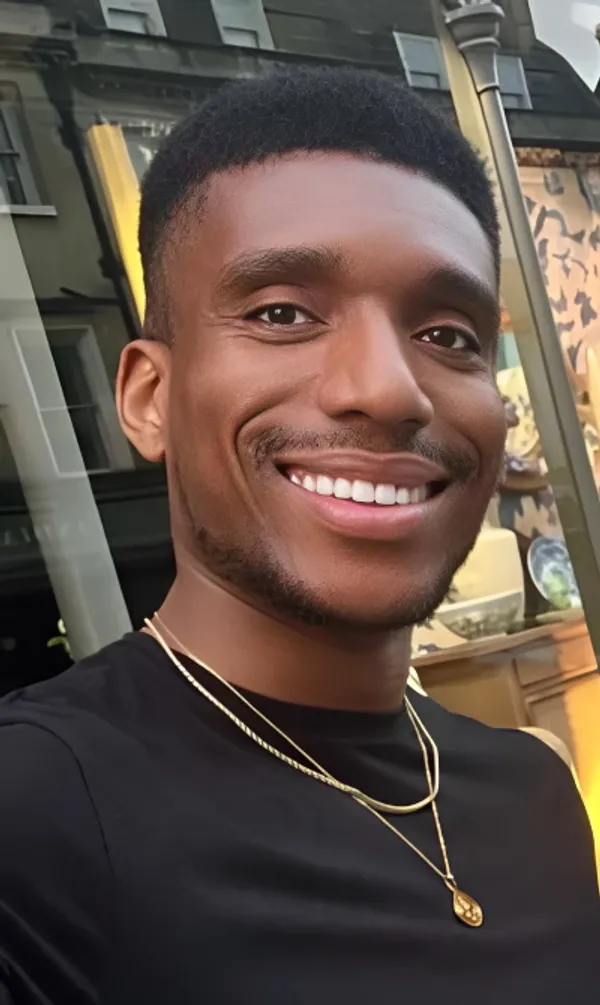 Mike Williams's BabeWiki Profile