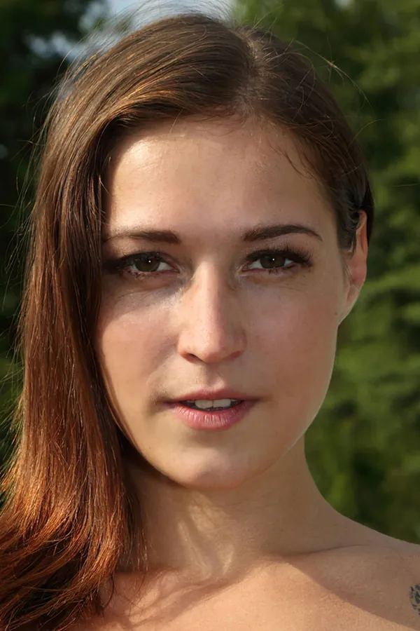 Mina K's BabeWiki Profile