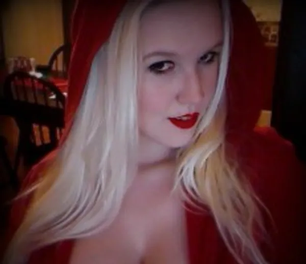 NaughtyBellaX's photo 1