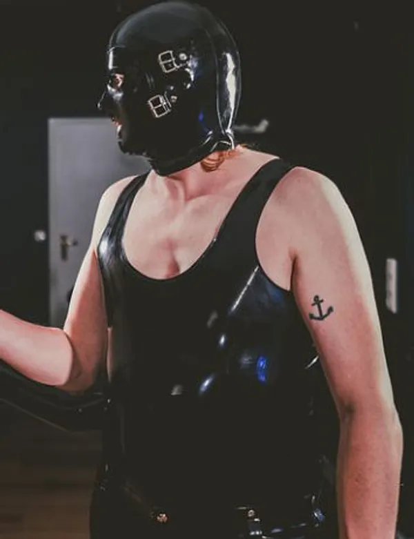 Perv's BabeWiki Profile