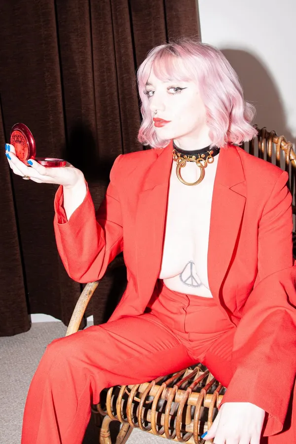 Poppy Scarlett's photo 4