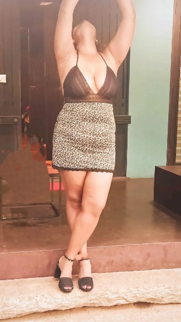 priyablr123's BabeWiki Profile