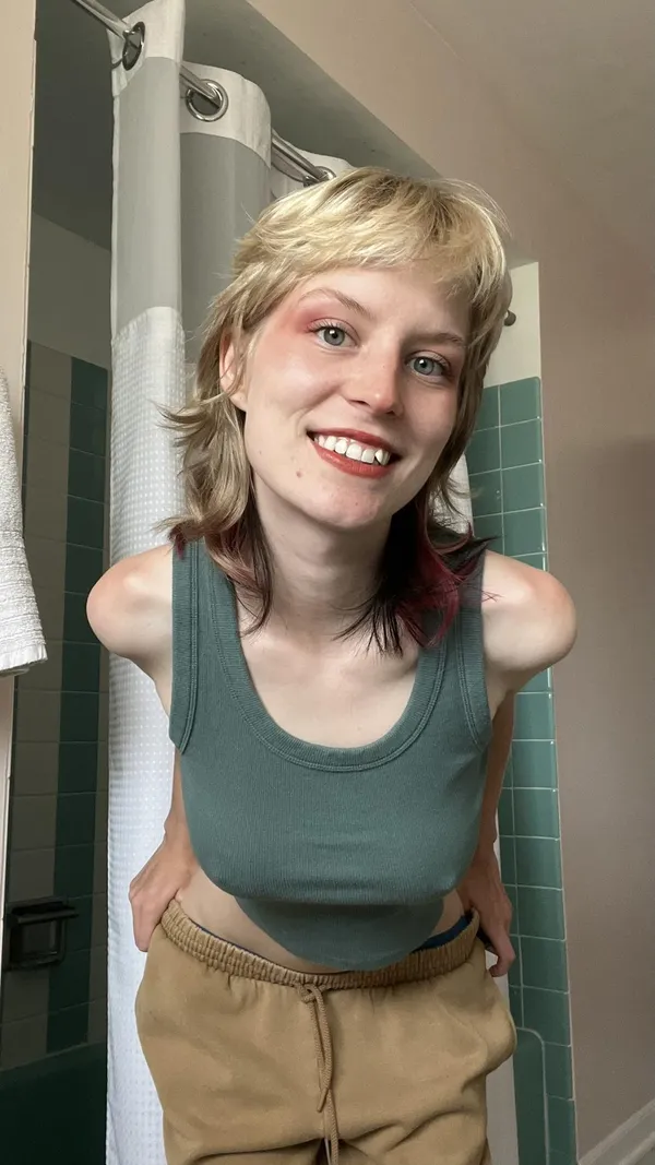Samara's photo 7