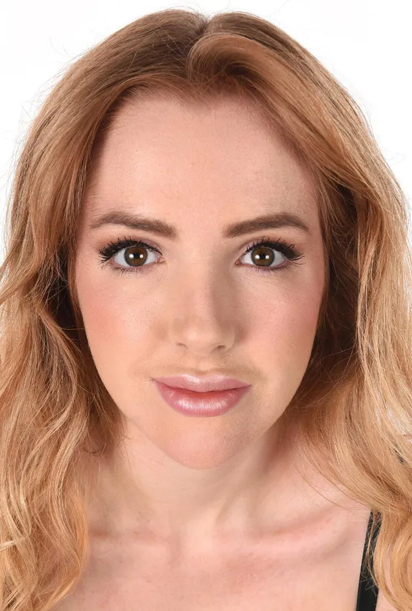 Scarlett Jones's photo 2