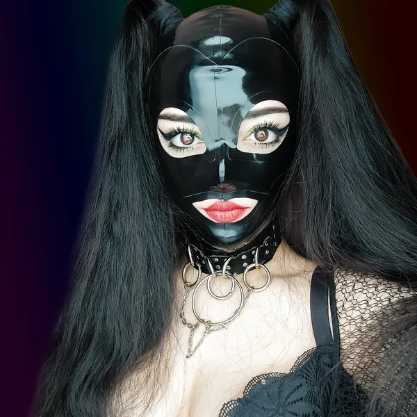Serena Moonshine's BabeWiki Profile