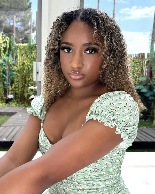 Sky Alexis's BabeWiki Profile