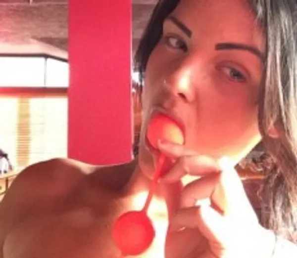 Stephanie Minx's BabeWiki Profile