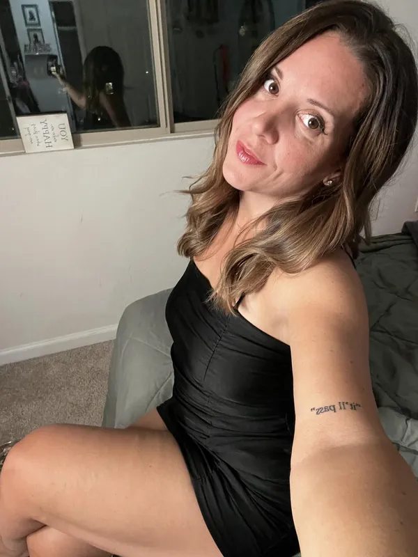 Suzanne Ferrari's BabeWiki Profile