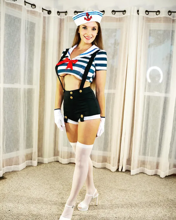 Xenia Crushova's photo 6